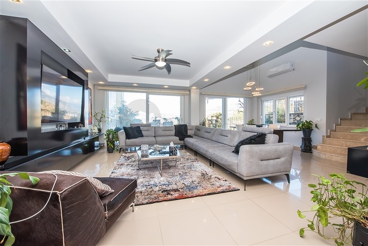 فيلا 3+1 للعيش الهادئ والاسترخاء في ألانيا