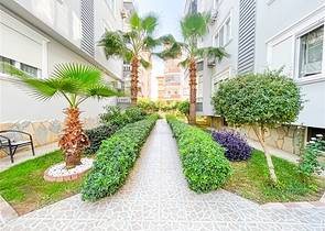 شقة فسيحة ومشرقة من غرفتي نوم مع شرفتين شقة فسيحة ومشرقة من غرفتي نوم مع شرفتين