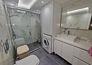 شقة فسيحة ومشرقة من غرفتي نوم مع شرفتين شقة فسيحة ومشرقة من غرفتي نوم مع شرفتين