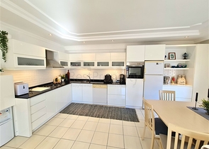 بنتهاوس 3+1 مع إمكانية الحصول على تصريح إقامة