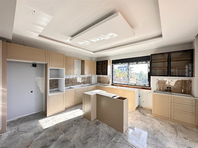 فيلا 4+1 في أفسالار