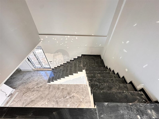 فيلا 4+1 في أفسالار