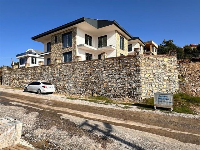 فيلا 4+1 في أفسالار