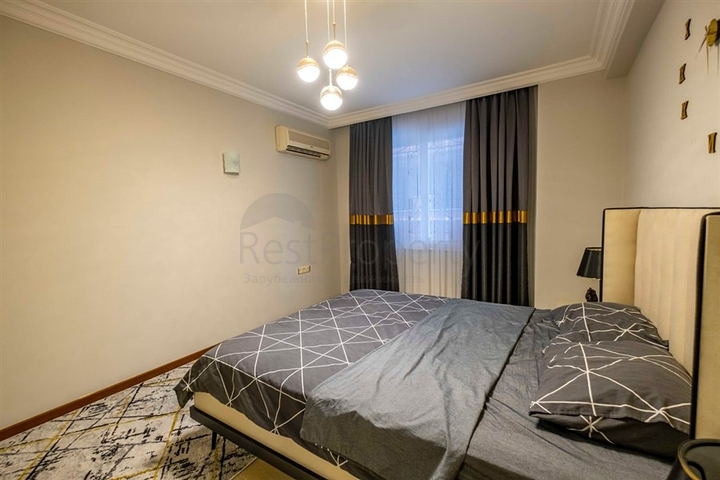 شقة 2 + 1 على الخط الأول في حي محمودلار