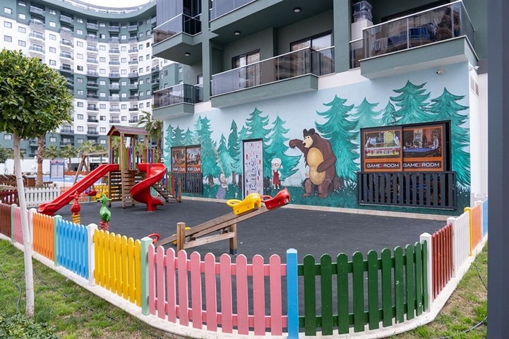 شقة مفروشة 1 + 1 في مجمع مع بنية تحتية فندقية في محمودلار