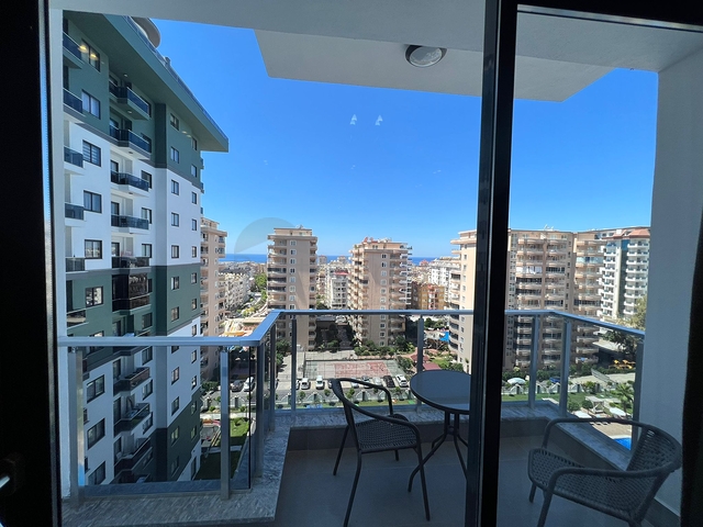 شقة مفروشة 1 + 1 في مجمع مع بنية تحتية فندقية في محمودلار