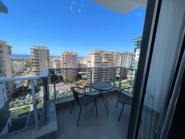 شقة مفروشة 1 + 1 في مجمع مع بنية تحتية فندقية في محمودلار