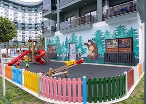 شقة مفروشة 1 + 1 في مجمع مع بنية تحتية فندقية في محمودلار