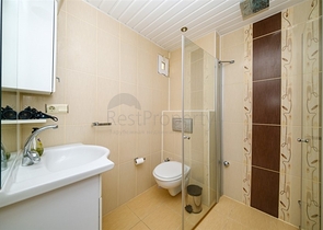 بنتهاوس 3 + 1 مع إطلالات بانورامية على البحر في منطقة كوناكلي