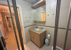 شقة من غرفتي نوم في منطقة توسمور