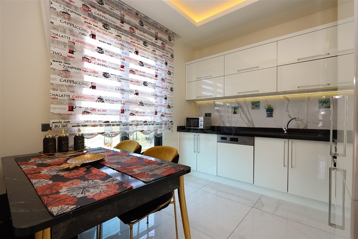 شقة بغرفتي نوم على بعد 300 متر من شاطئ كليوباترا