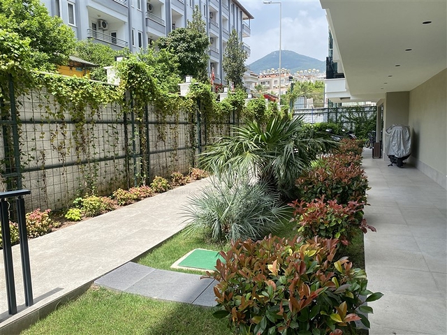 شقة مفروشة 1 + 1 في مجمع جديد على كليوباترا