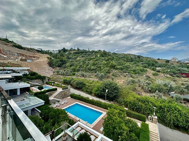 3 + 1 في منطقة سيكجيلي