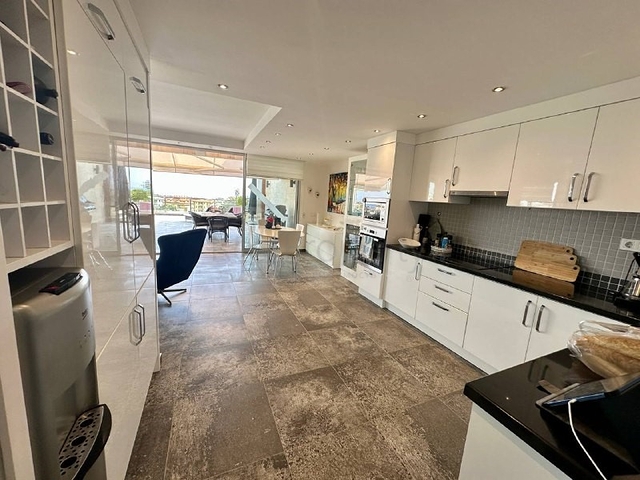 3 + 1 في منطقة سيكجيلي