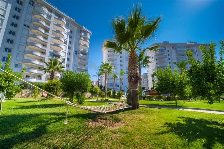 شقة مفروشة 2 + 1 في سيكجيلي