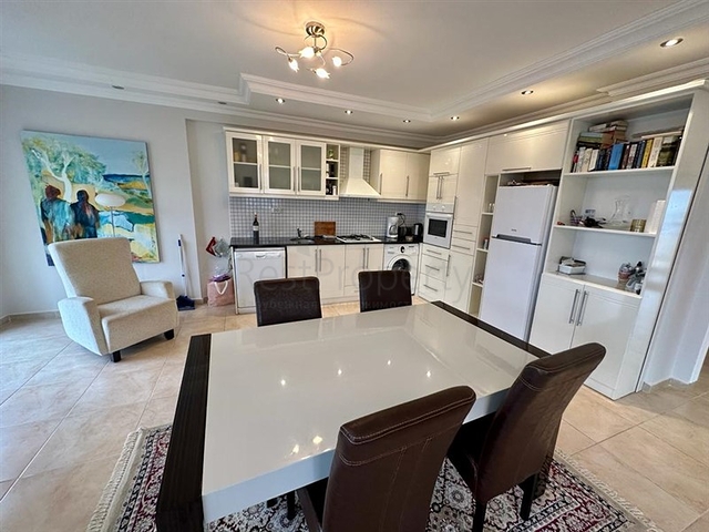 شقة مفروشة 2 + 1 في سيكجيلي