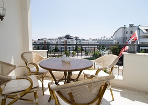 بنتهاوس واسع 3 + 2 في منطقة أوبا بنتهاوس واسع 3 + 2 في منطقة أوبا