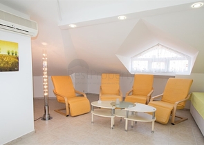 بنتهاوس واسع 3 + 2 في منطقة أوبا بنتهاوس واسع 3 + 2 في منطقة أوبا