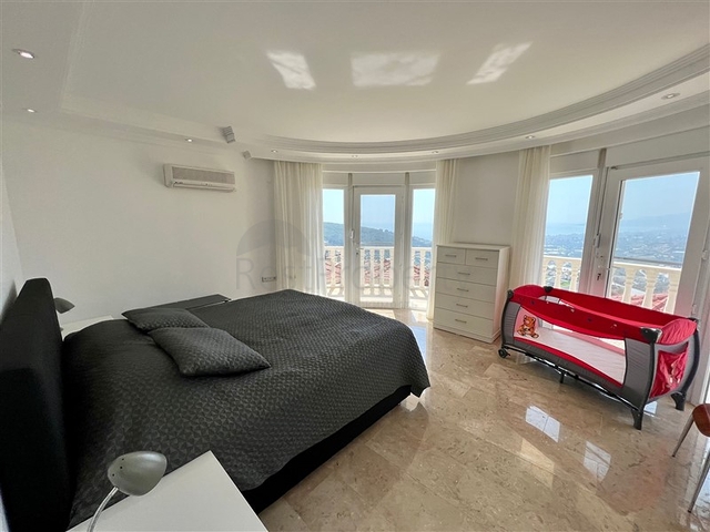 فيلا مفروشة 4 + 2 في كارجيجاك