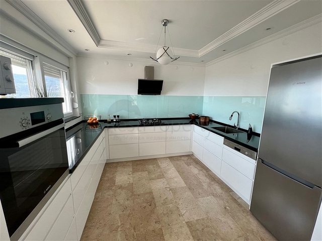 فيلا مفروشة 4 + 2 في كارجيجاك