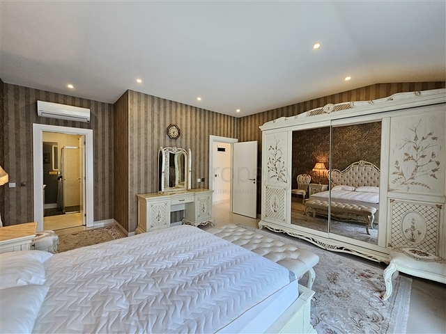 بنتهاوس فاخر 3 + 1 مصنوع حسب الطلب بنتهاوس فاخر 3 + 1 مصنوع حسب الطلب