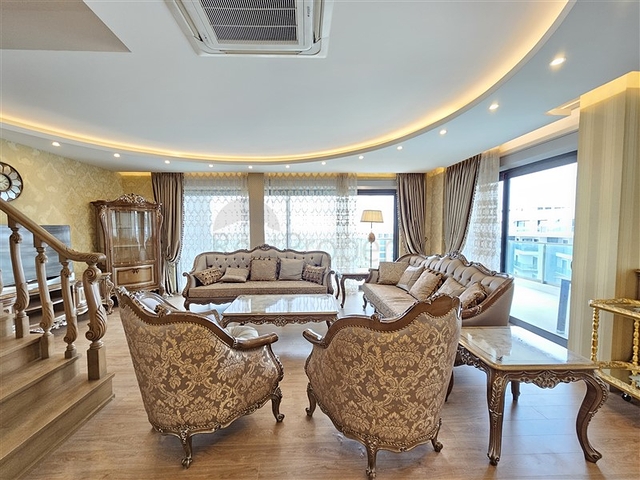 بنتهاوس فاخر 3 + 1 مصنوع حسب الطلب بنتهاوس فاخر 3 + 1 مصنوع حسب الطلب