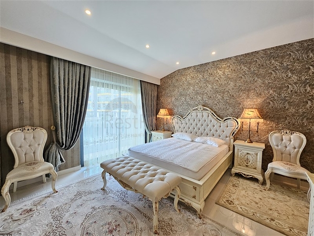 بنتهاوس فاخر 3 + 1 مصنوع حسب الطلب بنتهاوس فاخر 3 + 1 مصنوع حسب الطلب