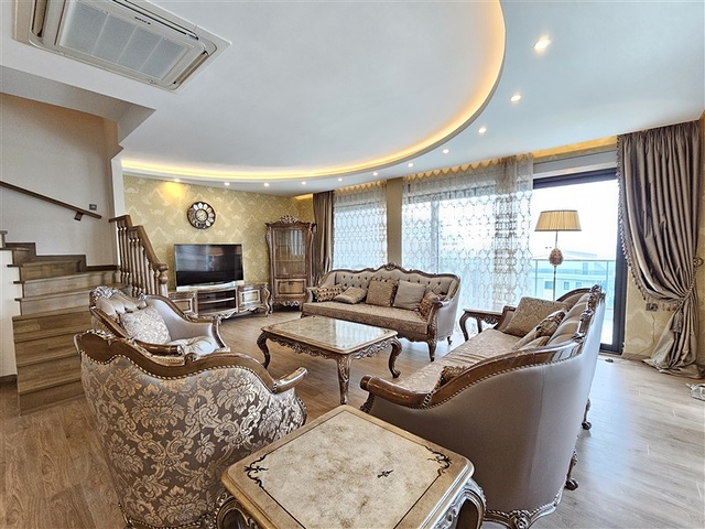 بنتهاوس فاخر 3 + 1 مصنوع حسب الطلب بنتهاوس فاخر 3 + 1 مصنوع حسب الطلب