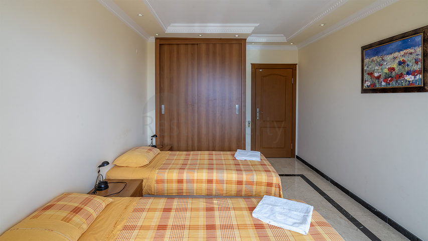 بنتهاوس مفروش 4 + 1 مطل على البحر في وسط ألانيا