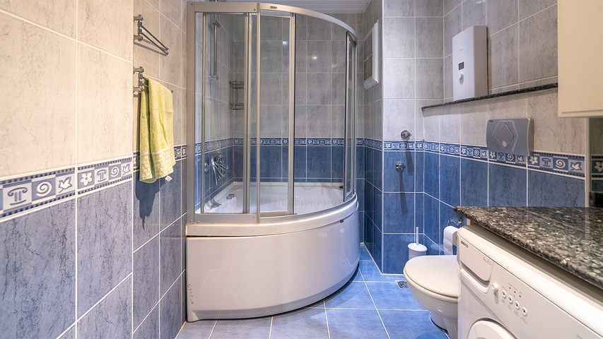 بنتهاوس مفروش 4 + 1 مطل على البحر في وسط ألانيا