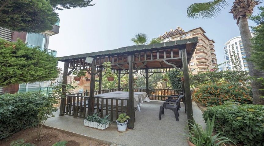 شقة فسيحة 1 + 1 في واحدة من أفضل المساكن في منطقة توسمور