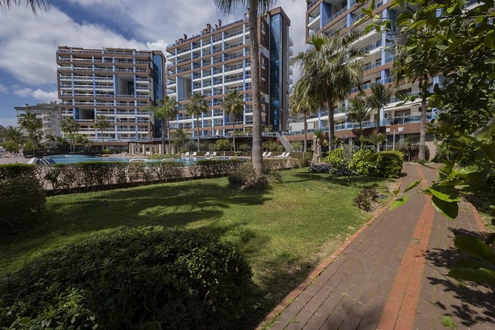 شقة فسيحة 1 + 1 في المنطقة الوسطى من ألانيا شقة فسيحة 1 + 1 في المنطقة الوسطى من ألانيا