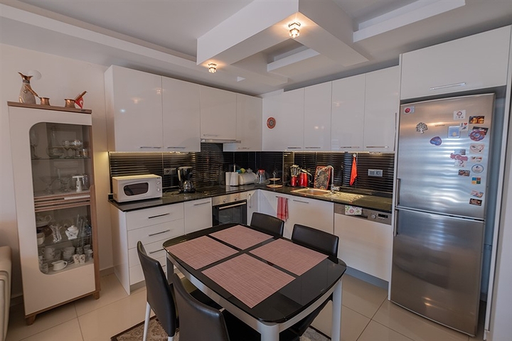 شقة فسيحة 1 + 1 في المنطقة الوسطى من ألانيا شقة فسيحة 1 + 1 في المنطقة الوسطى من ألانيا