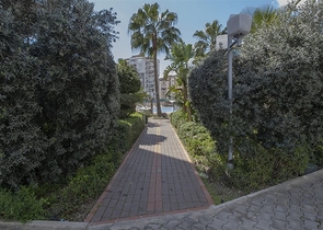 شقة فسيحة 1 + 1 في المنطقة الوسطى من ألانيا شقة فسيحة 1 + 1 في المنطقة الوسطى من ألانيا