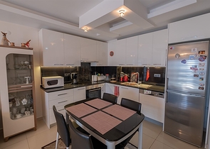 شقة فسيحة 1 + 1 في المنطقة الوسطى من ألانيا شقة فسيحة 1 + 1 في المنطقة الوسطى من ألانيا