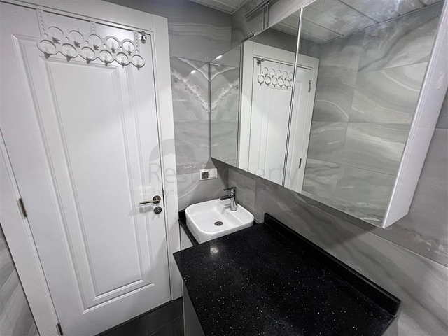 شقة جديدة أنيقة 1+1 في منطقة محمودلار شقة جديدة أنيقة 1+1 في منطقة محمودلار