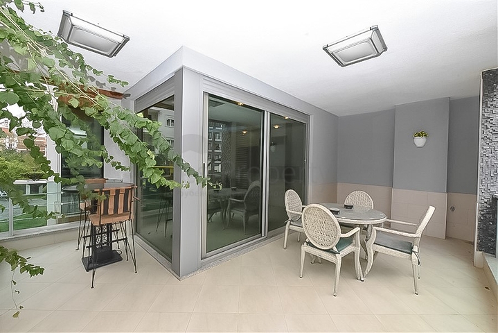 شقة واسعة في منطقة أوبا شقة واسعة في منطقة أوبا