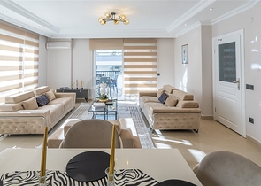 شقة 2 + 1 في منطقة أوبا