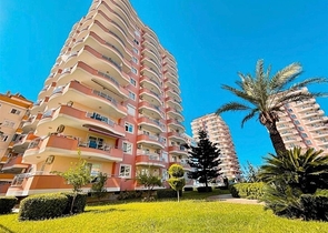 بنتهاوس واسع 3 + 1 مع إطلالات بانورامية على البحر بنتهاوس واسع 3 + 1 مع إطلالات بانورامية على البحر