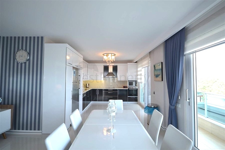 فيلا مفروشة 3 + 1 في منطقة كارجيجاك