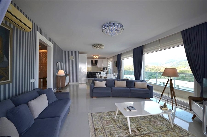 فيلا مفروشة 3 + 1 في منطقة كارجيجاك