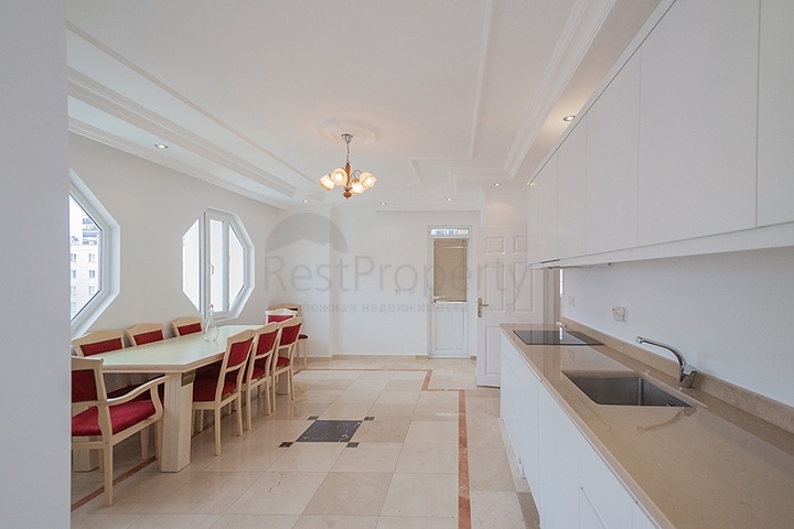 4 + 2 بنتهاوس على الساحل الأول 4 + 2 بنتهاوس على الساحل الأول