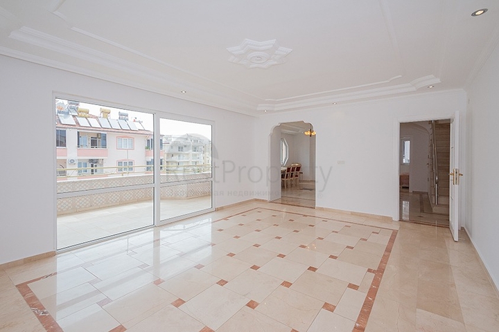 4 + 2 بنتهاوس على الساحل الأول 4 + 2 بنتهاوس على الساحل الأول