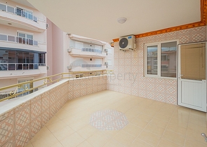 4 + 2 بنتهاوس على الساحل الأول 4 + 2 بنتهاوس على الساحل الأول