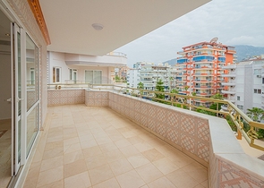 4 + 2 بنتهاوس على الساحل الأول 4 + 2 بنتهاوس على الساحل الأول