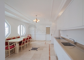 4 + 2 بنتهاوس على الساحل الأول 4 + 2 بنتهاوس على الساحل الأول