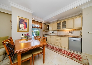 شقة 2+1 في وسط ألانيا