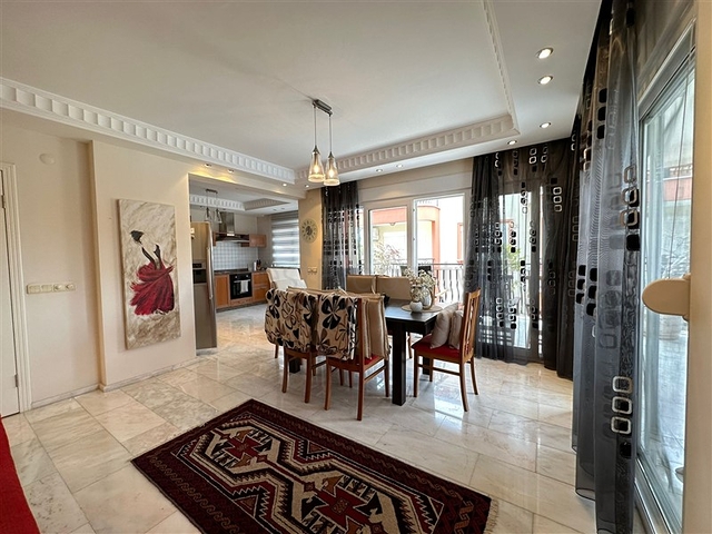 4 + 1 ريفرفرونت بنتهاوس في منطقة كيستل 4 + 1 ريفرفرونت بنتهاوس في منطقة كيستل