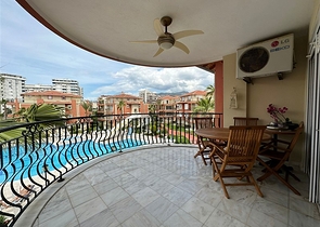 4 + 1 ريفرفرونت بنتهاوس في منطقة كيستل 4 + 1 ريفرفرونت بنتهاوس في منطقة كيستل