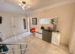 4 + 1 ريفرفرونت بنتهاوس في منطقة كيستل 4 + 1 ريفرفرونت بنتهاوس في منطقة كيستل